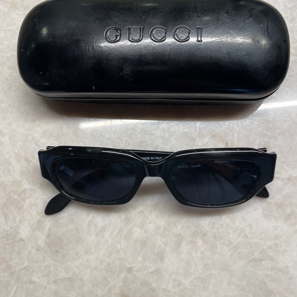 Vintage 1990’s GUCCI Black Sunglasses